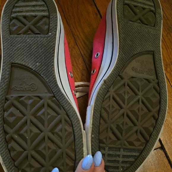 Converse Vibrant Pink Sneakers - Picture 5 of 5